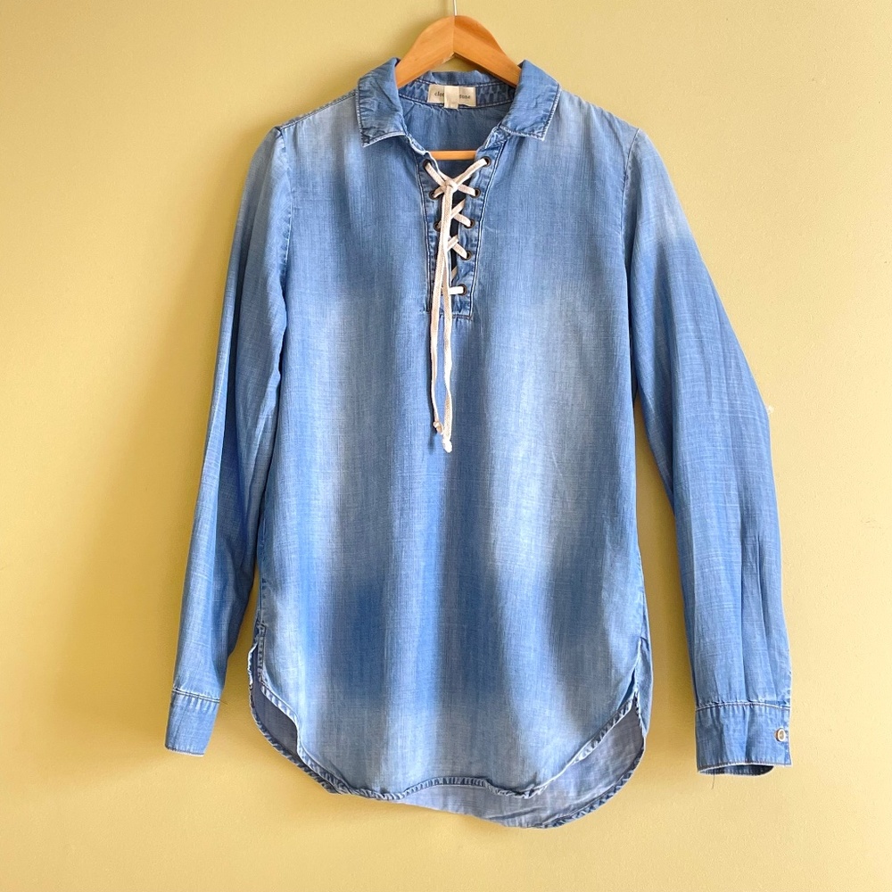 Anthropologie Cloth Stone Chambray‎ Top M Lyocell Lace Up Coastal Western Blouse